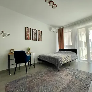  Apartment Belvedere